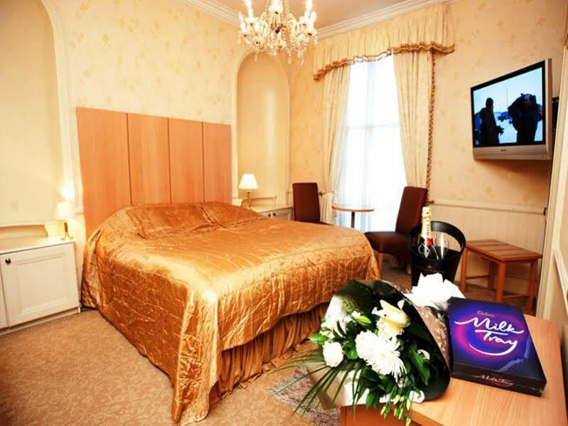 Grand St Leger Hotel Донкастер Екстер'єр фото